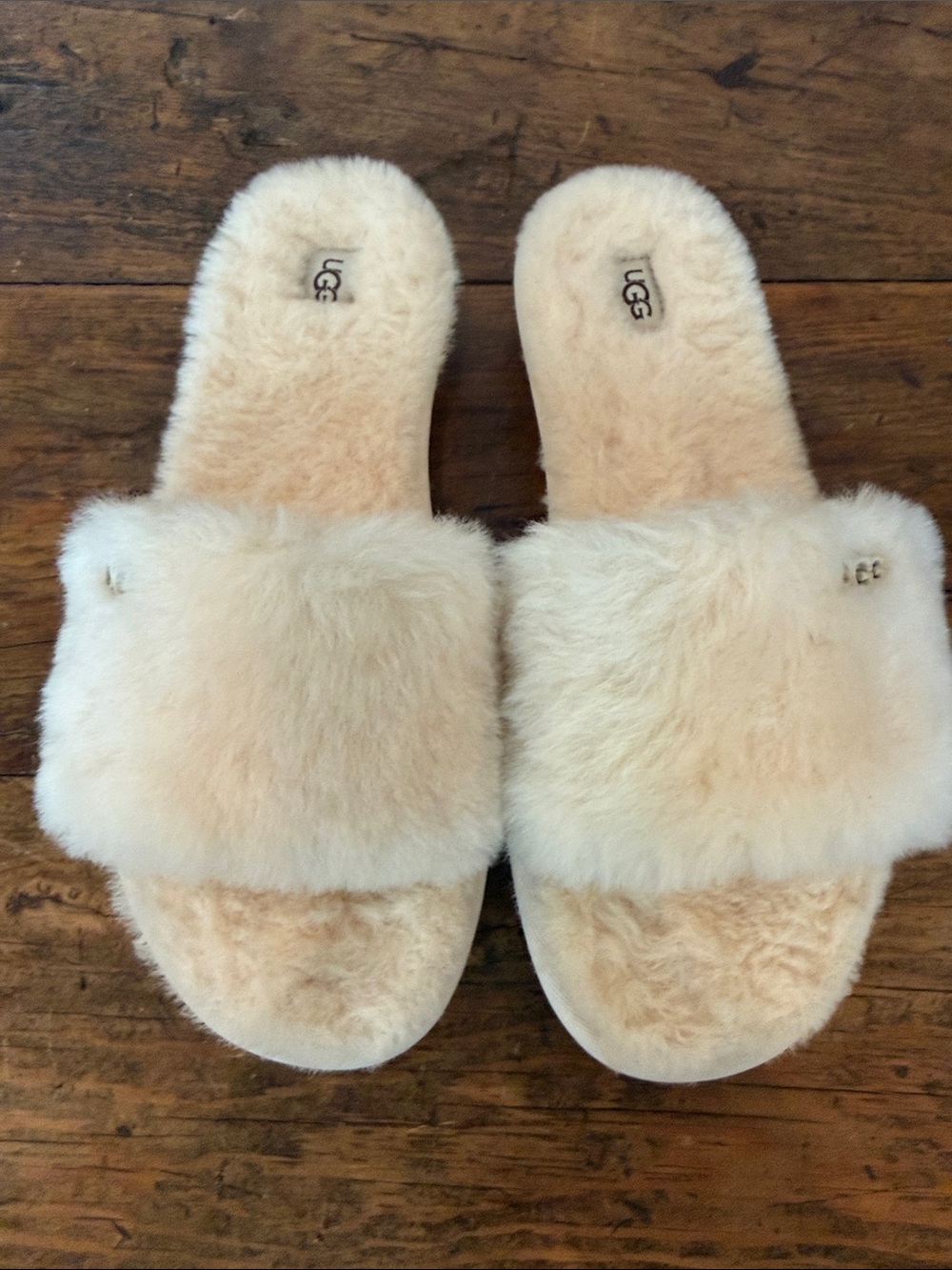 Ugg Cream Shearling Plush Cozette Slippers Size 10